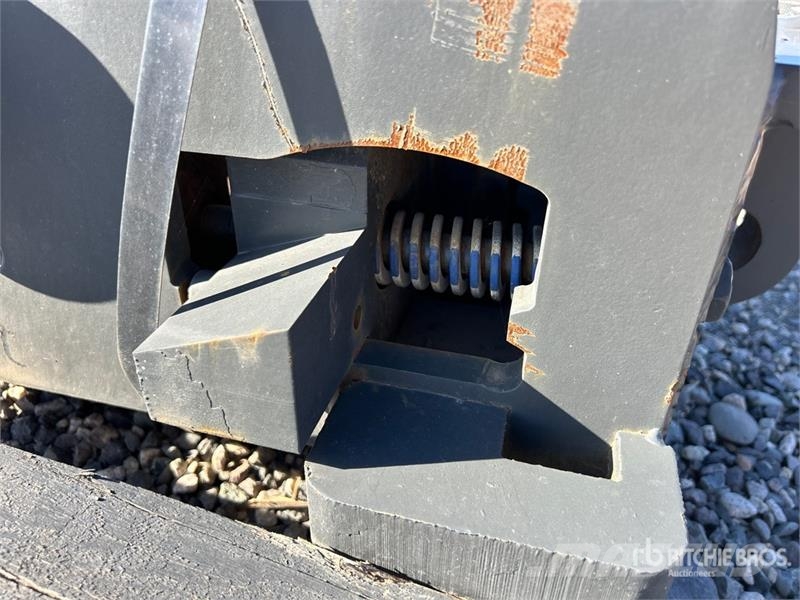 DaeQuip HE150 Hydraulic Wedge Excavator Coupler (Unused) Quick connectors