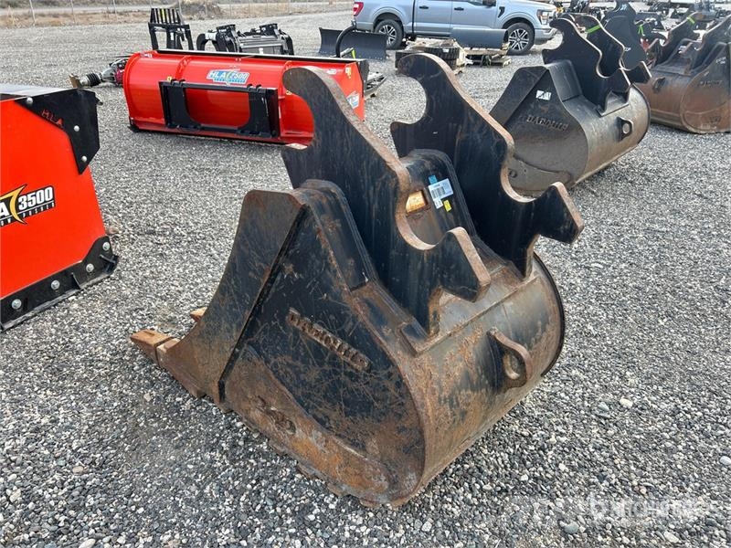 DaeQuip HE190 36 HD 36 in Digging Excavator Bucket Kauhat