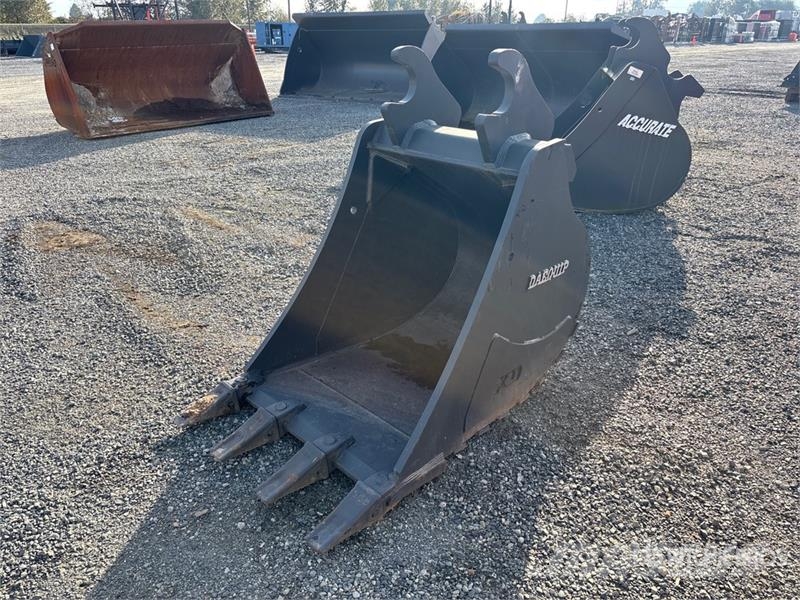DaeQuip HE200 32 in Digging Excavator Bucket - Fits DX235L Žlice
