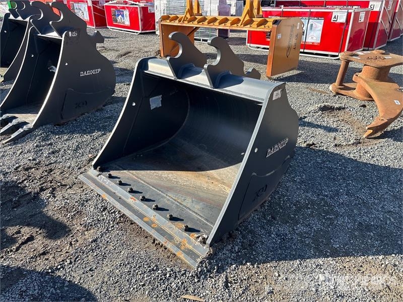 DaeQuip HE200 50 in Cleanup Excavator Bucket Kauhat