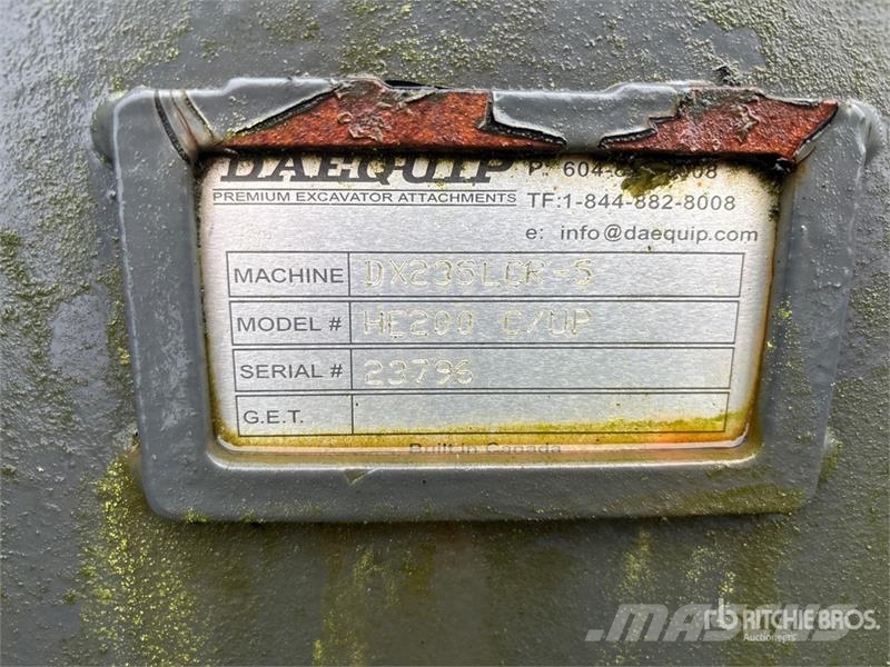 DaeQuip HE200 58 in Cleanup Excavator Bucket Buckets