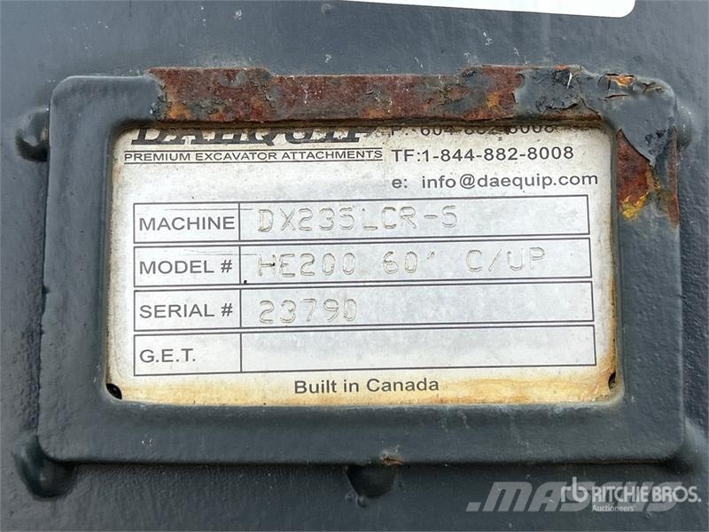DaeQuip HE200 60 in Cleanup Excavator Bucket (Unused) Kauhat