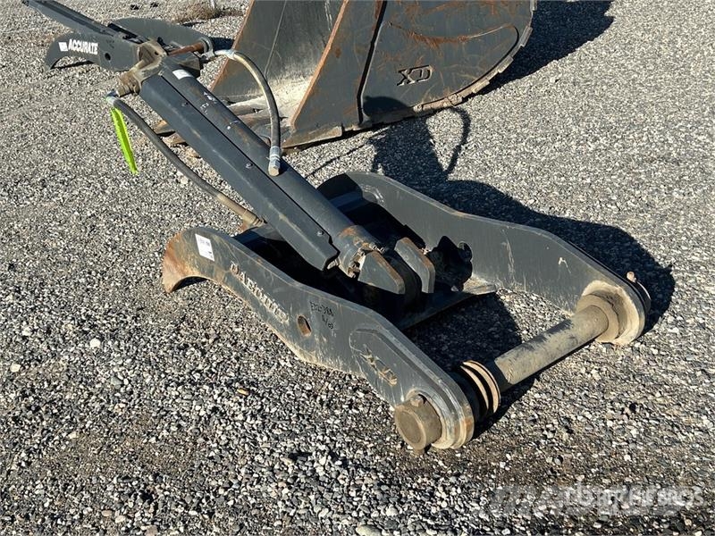 DaeQuip HE200 Excavator Thumb Kauhat
