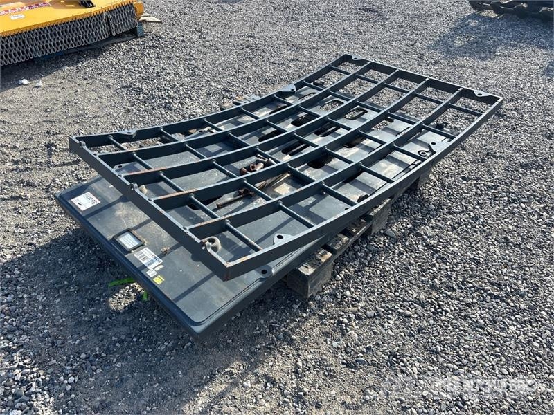 DaeQuip HE200 Excavator Cab Guard (Unused) Andre komponenter