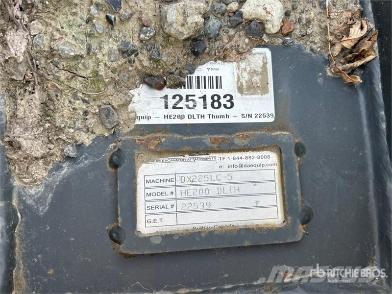 DaeQuip HE200 Excavator Thumb Kašike / Korpe