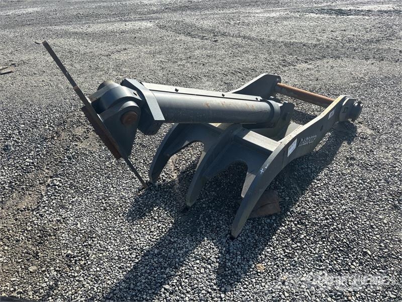 DaeQuip HE250 62 in Hydraulic Excavator Thumb Łyżki do ładowarek