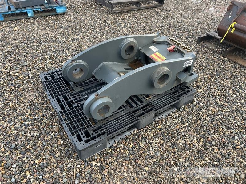 DaeQuip HE250 Excavator Coupler クイックヒッチ