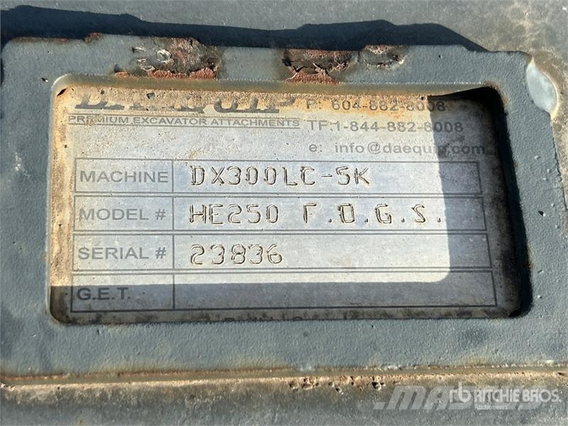 DaeQuip HE250 Excavator Cab Guard (Unused) Andre komponenter
