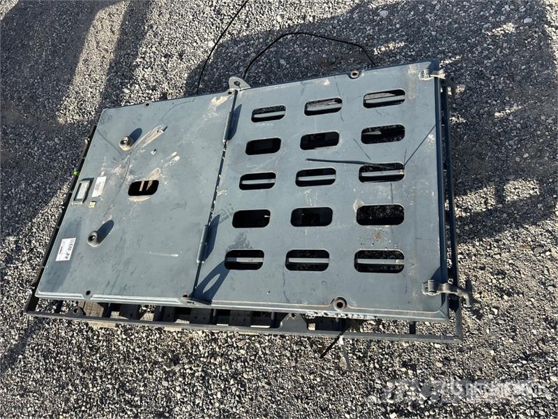 DaeQuip HE250 Excavator Cab Guard (Unused) Andre komponenter