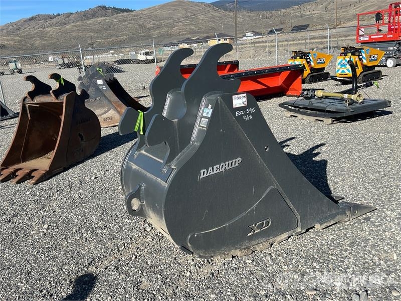 DaeQuip HE250 H 42 in Digging Excavator Bucket (Unused) Kauhat