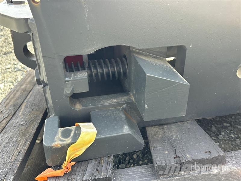 DaeQuip HE250 Hydraulic Excavator Coupler (Unused) Snelkoppelingen