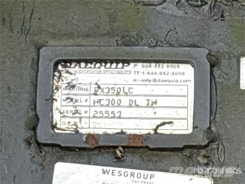 DaeQuip HE300 72 in Hydraulic Excavator Thumb Kašike / Korpe