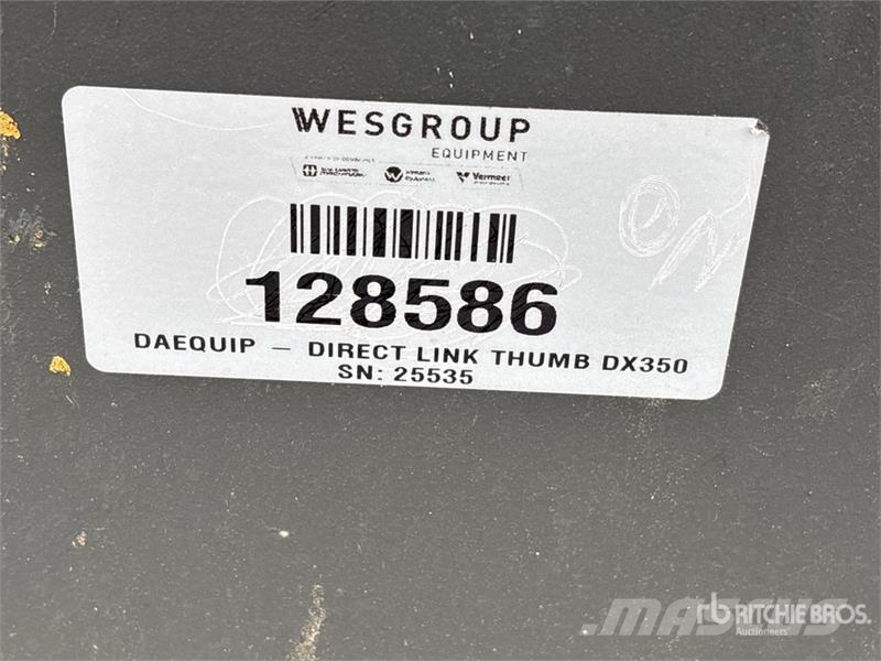 DaeQuip HE300 72 in Hydraulic Excavator Thumb Kauhat