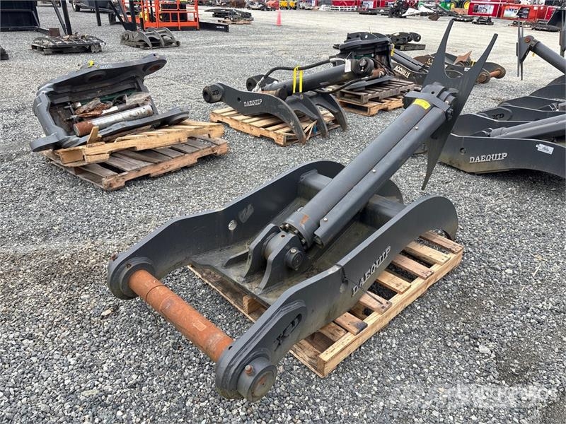 DaeQuip HE300 72 in Hydraulic Excavator Thumb Kašike / Korpe