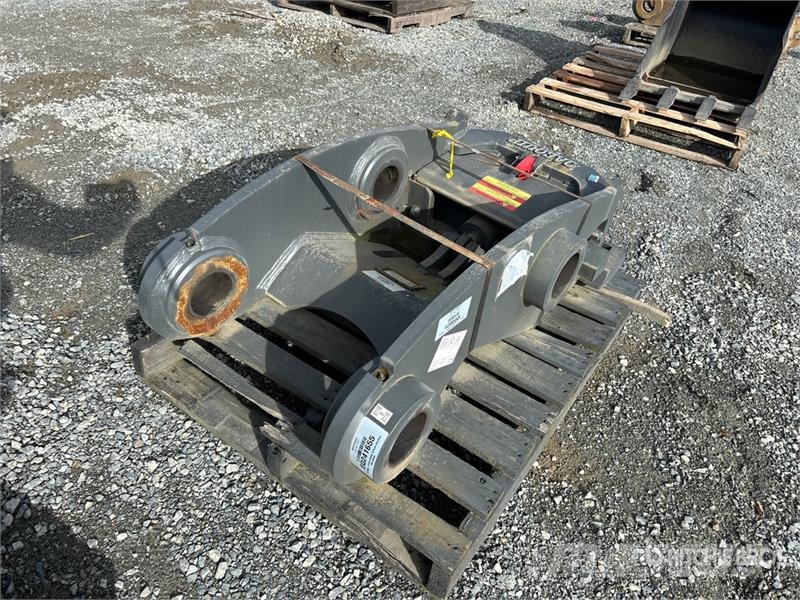 DaeQuip HE300 Hydraulic Excavator Coupler (Unused) Snelkoppelingen
