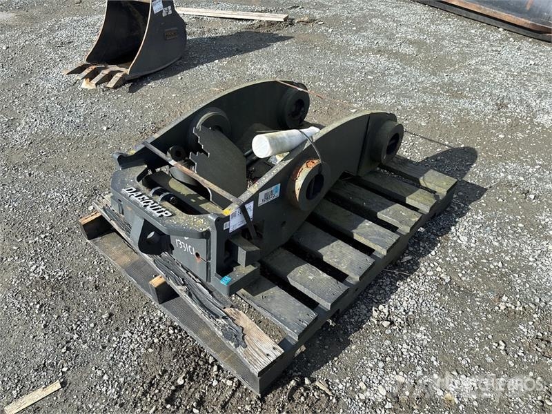 DaeQuip HE300 Hydraulic Excavator Coupler Snelkoppelingen