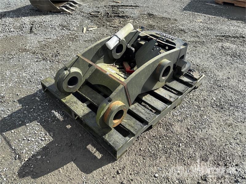 DaeQuip HE300 Quick Coupler موصلات سريعة