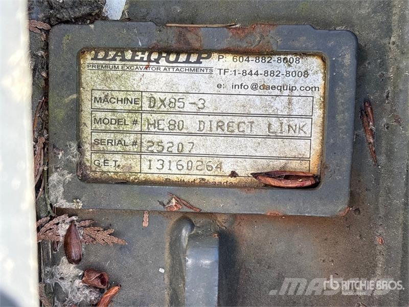 DaeQuip HE80DLTH 18 in Hydraulic Excavator Thumb (Unused) دلاء