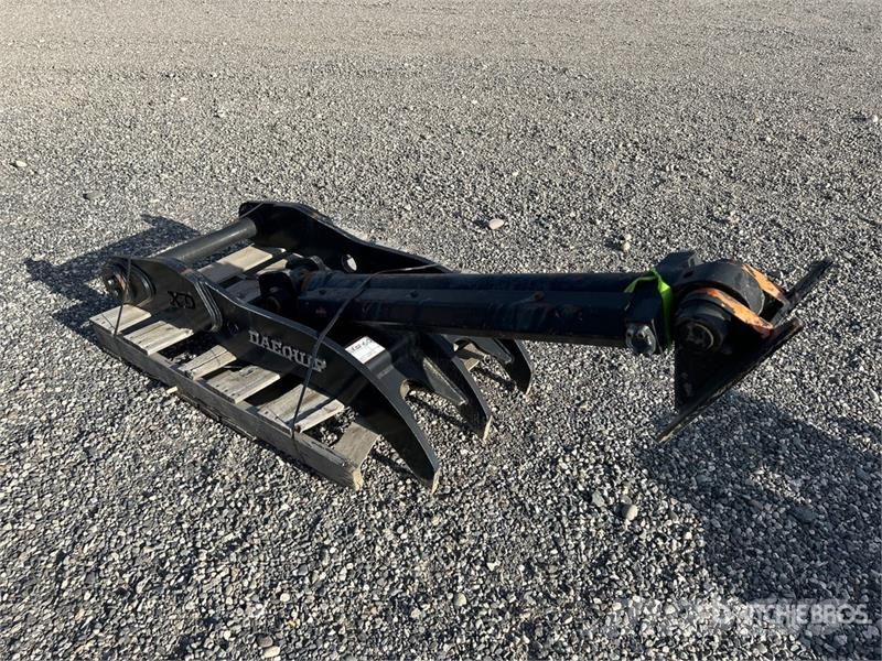 DaeQuip Hydraulic Excavator Thumb (Unused) Ковші