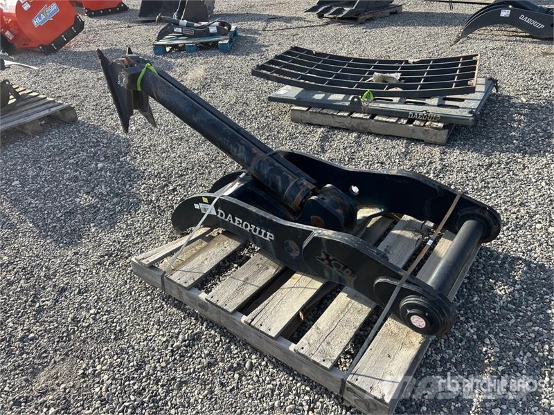 DaeQuip Hydraulic Excavator Thumb (Unused) Ковші