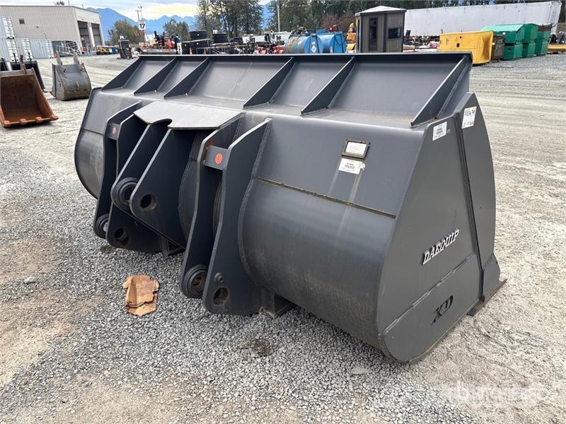 DaeQuip WL400GPBKT 116 in Wheel Loader Bucket Kauhat