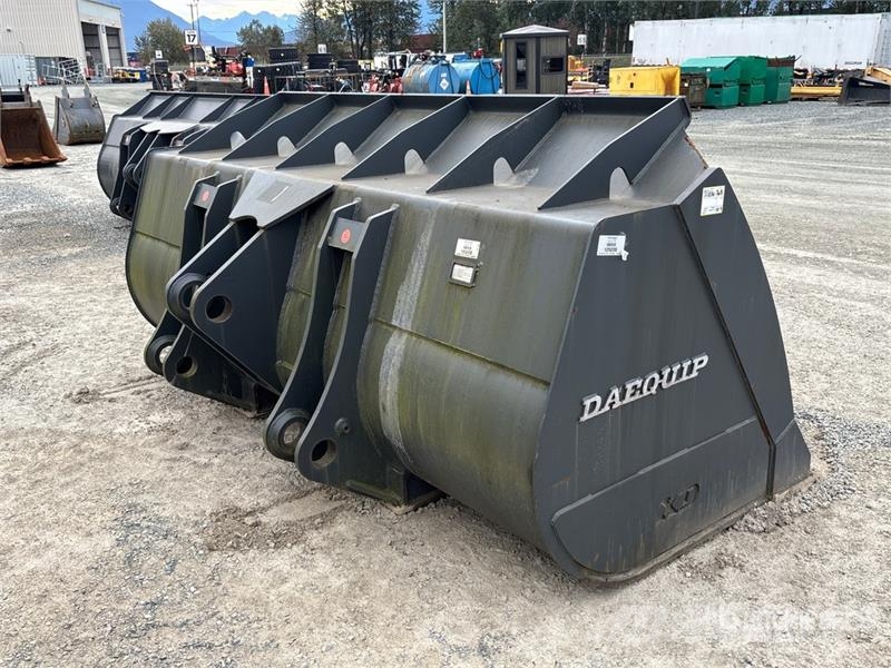 DaeQuip WL500GPBKT 122 in 5.5 cyd Wheel Loader Bucket Kauhat