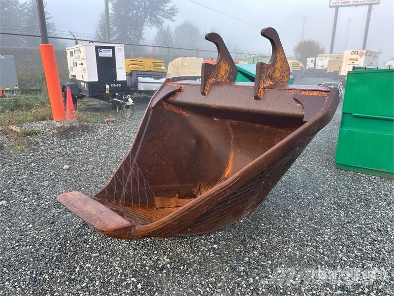 Destec 26 in Q/C V-Ditching Excavator Bucket دلاء