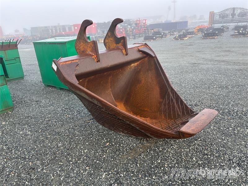 Destec 26 in Q/C V-Ditching Excavator Bucket دلاء