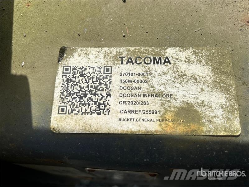 Develon 17.7 in Q/C Digging Excavator Bucket (Unused) Buckets