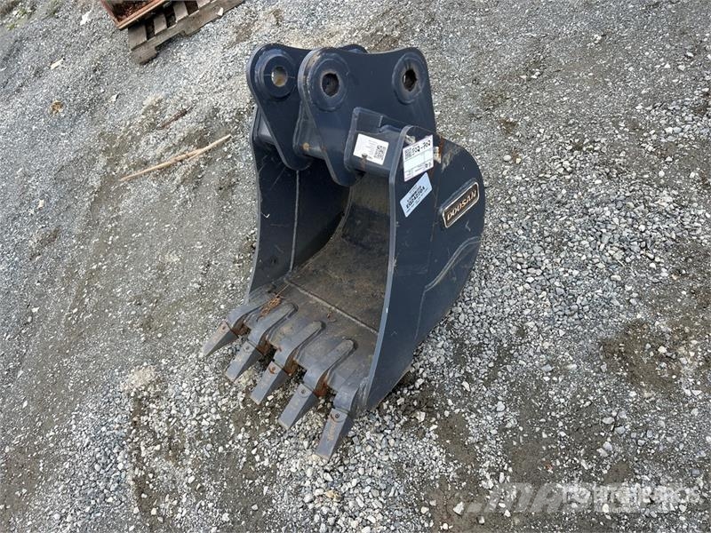 Develon 24 in Digging Excavator Bucket (Unused) Bakken