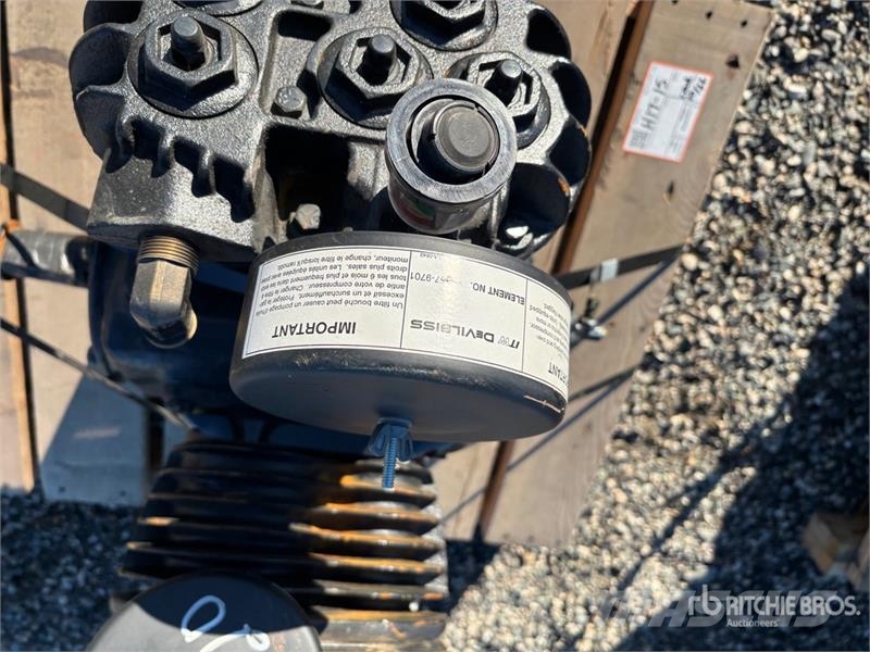 DeVilbiss 447 Air Compressor Compressors