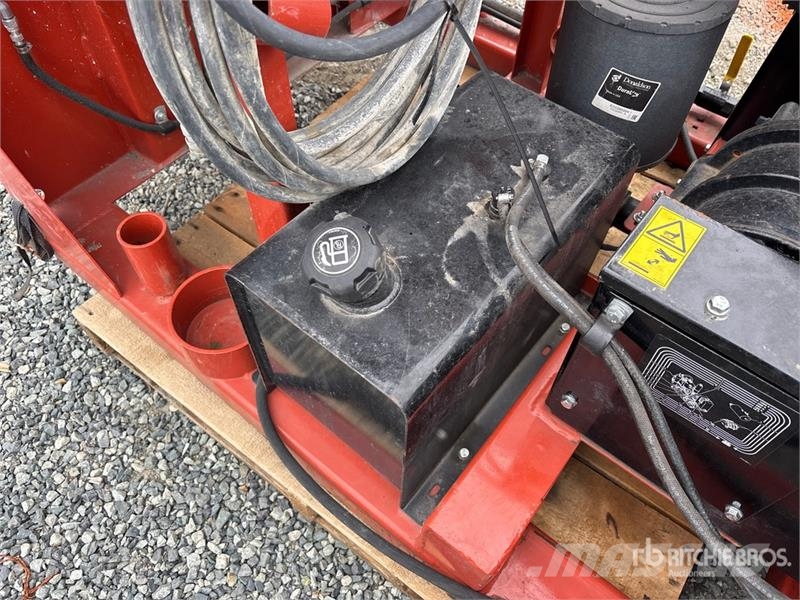 Ditch Witch FX20 150 gal Vacuum Excavation Unit Rezervni delovi i oprema za bušenje