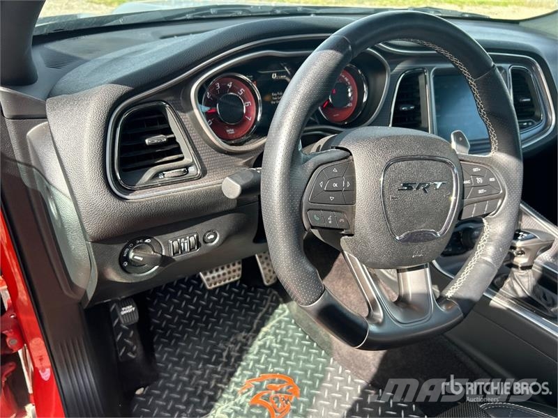 Dodge Challenger SRT Hellcat Automobile 자동차