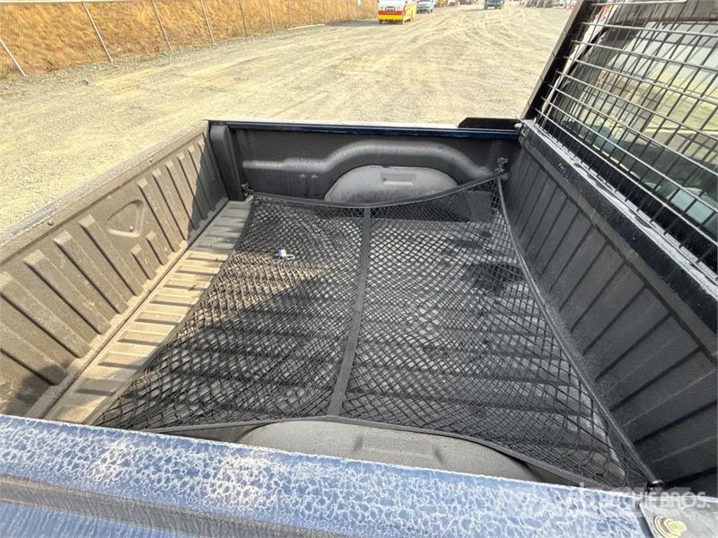 Dodge Dakota SLT 4x4 Crew Cab Pickup Otros