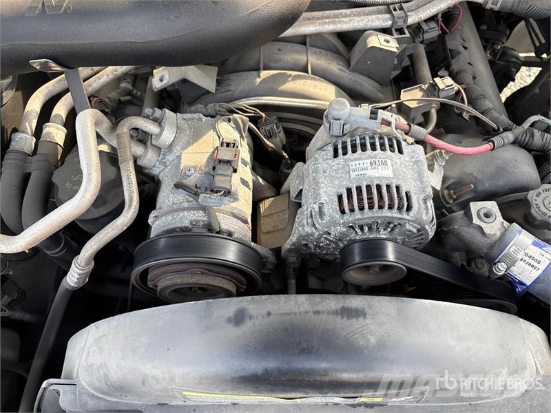 Dodge Dakota SLT 4x4 Crew Cab Pickup Otros