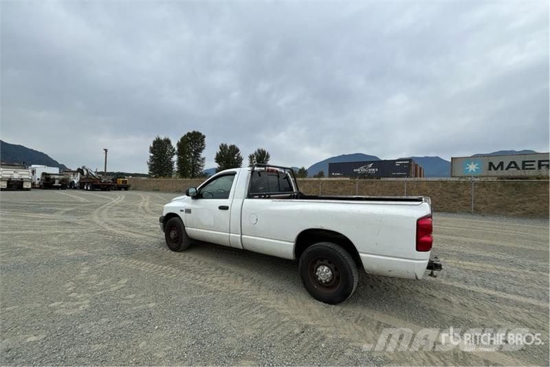 Dodge Ram 2500 4x2 Pickup Autre fourgon / utilitaire