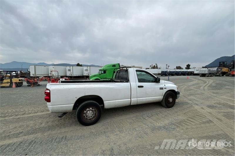 Dodge Ram 2500 4x2 Pickup Autre fourgon / utilitaire