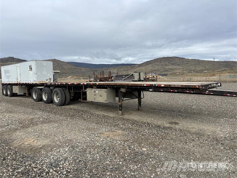 Doepker 32 ft Tri/A Lead Flatbed Trailer مقطوروات مسطحة/مفصلية الجوانب