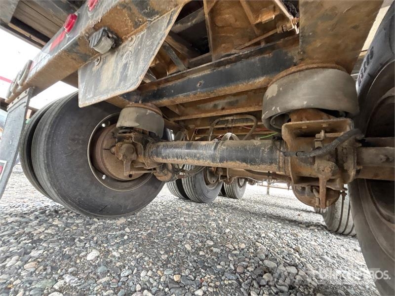 Doepker 32 ft Tri/A Lead Flatbed Trailer مقطوروات مسطحة/مفصلية الجوانب