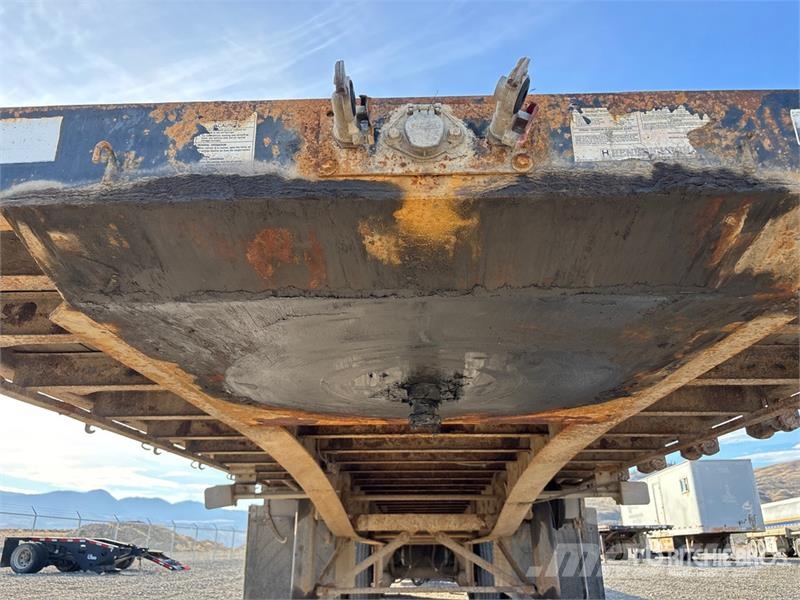 Doepker 32 ft Tri/A Super B-Train Lead Flatbed Trailer Anhænger med lad/Flatbed