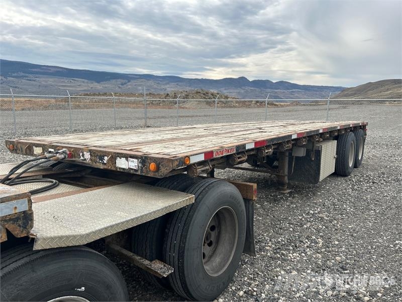 Doepker B-Train Flatbed Trailer مقطوروات مسطحة/مفصلية الجوانب