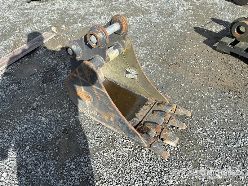 Doosan 18 in Q/C Digging Excavator Bucket Lopaty