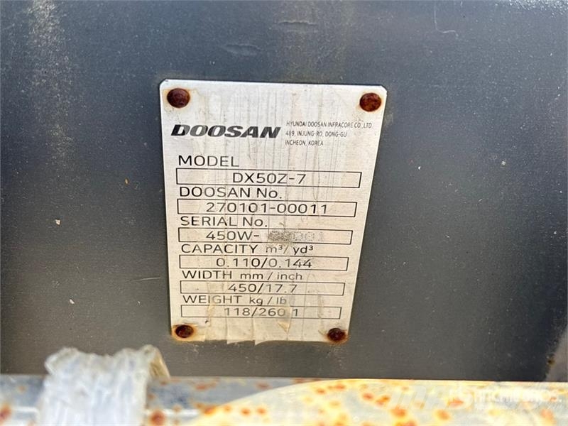Doosan 20 in Digging Excavator Bucket (Unused) دلاء