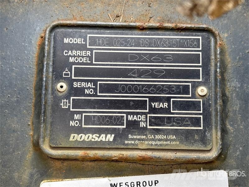 Doosan 24 in Excavator Bucket دلاء