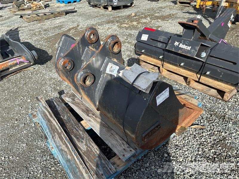 Doosan 48 in Cleanup Excavator Bucket دلاء