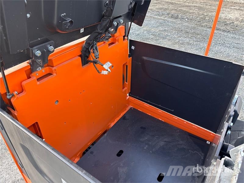 Doosan BC18S-5 2950 lb Electric Forklift Električni viličari