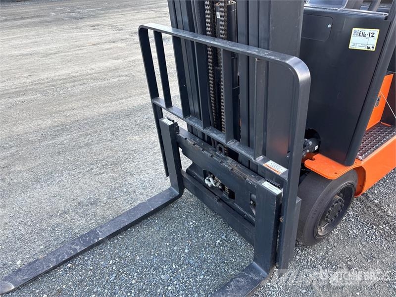 Doosan BC18S-5 2950 lb Electric Forklift Električni viličari