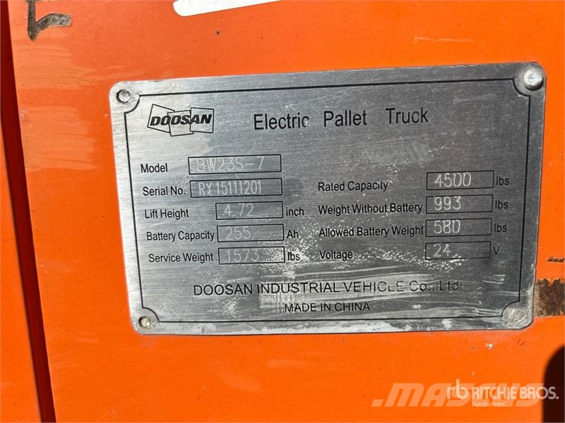 Doosan BW23S 4500 lb Electric Pallet Jack Ručni paletar