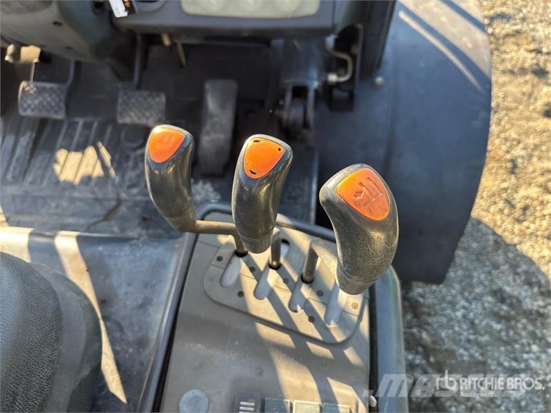 Doosan D20S-5 3600 lb Pneumatic Tire Forklift Інше