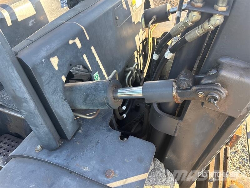 Doosan D20S-5 3600 lb Pneumatic Tire Forklift Інше